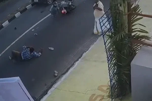 Mettupalayam-Annur Road Horror Crash: Speeding Car Throws Youngsters Into the Air During Shocking Accident