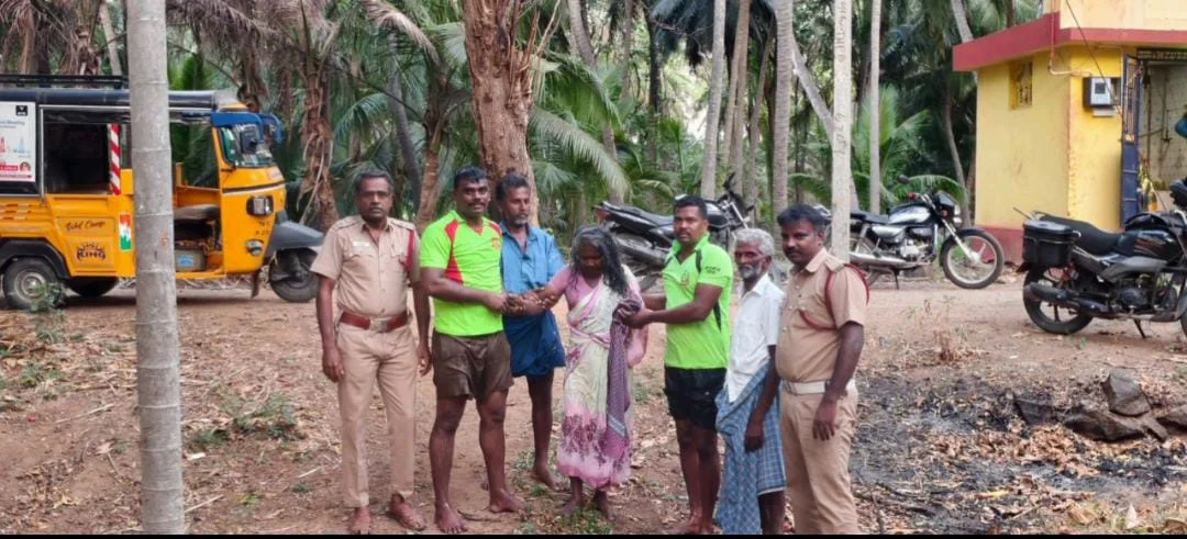 30 அடி கிணற்றில் விழுந்த மூதாட்டி : துரிதமாக மீட்ட தீயணைப்பு துறையினர்