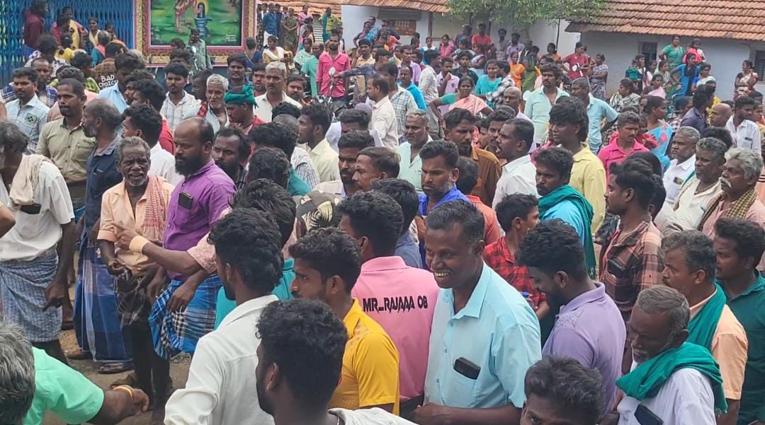 ரூ.150 கோடி மோசடி : போர்களமான நத்தம் - போலீஸ் வாகனம் மீது தாக்குதல்