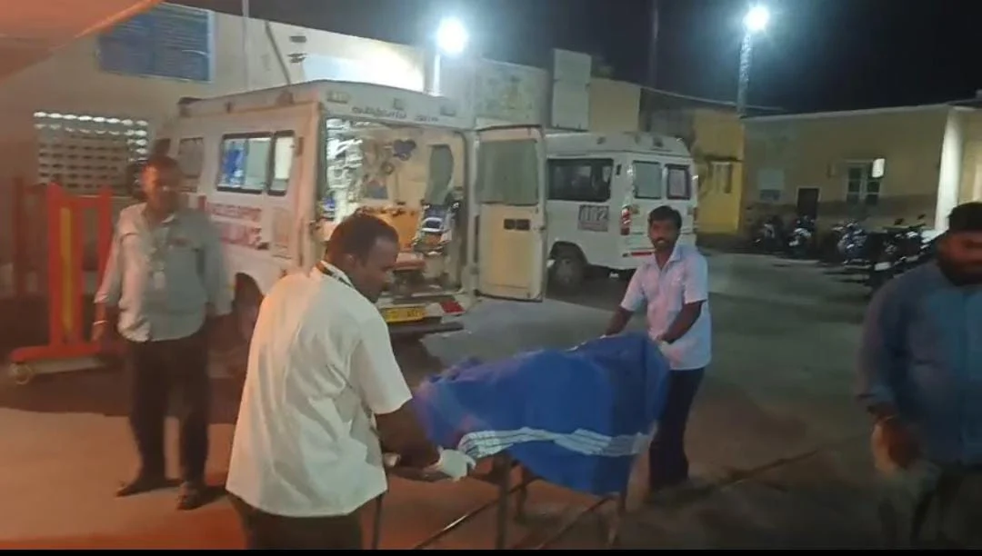 மதுராந்தகம் அருகே சோகம் : கார் டயரால் பறிபோன 4 உயிர்கள்