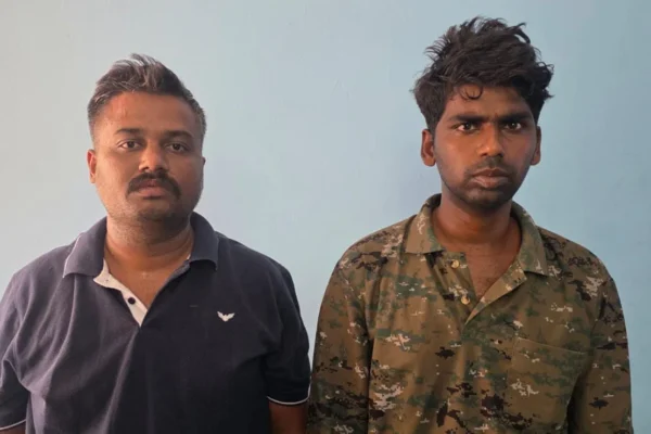 இரும்பு கம்பியால் தாக்கி விவசாயி மண்டை உடைப்பு : வனத்துறையினர் இருவர் கைது