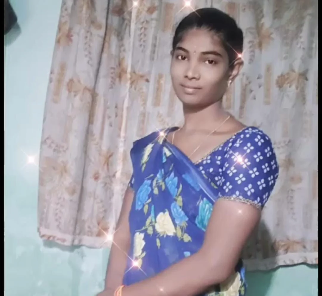 குழந்தைகளுடன் ரயில் முன் பாய்ந்த பெண் : அரக்கோணம் அருகே சோகம்