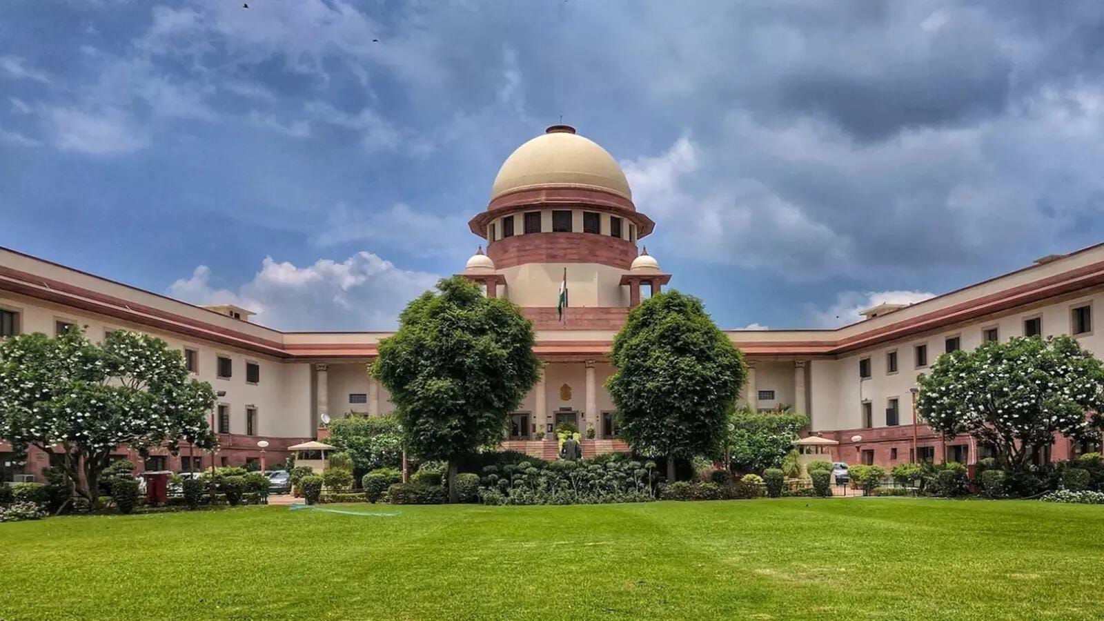 காவிரி விவகாரம்: உச்சநீதிமன்றத்தில் தமிழ்நாடு அரசு அறிக்கை தாக்கல்