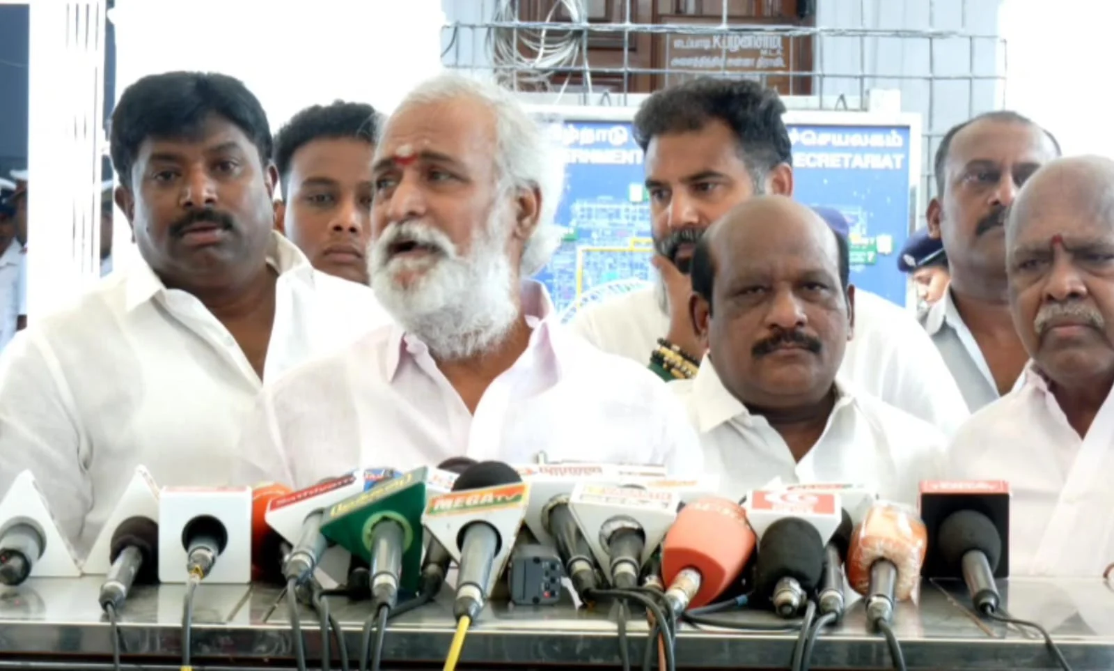 ராணுவத்தால் அழிந்தவர்களை விட ஆணவத்தால் அழிந்தவர்களே அதிகம் : முன்னாள் அமைச்சர் சேகர்பாபு பதிலடி