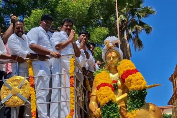 மணல் குவாரிகளில் மாதந்தோறும் ரூ.10 ஆயிரம் கோடி சட்டவிரோத வருவாய் - அமைச்சர் நிர்மல்குமார் குற்றசாட்டு