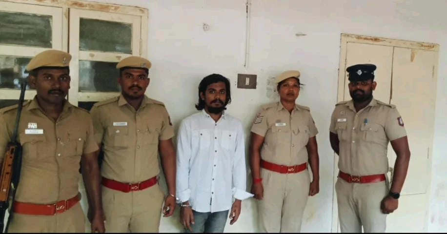 பேஸ்புக் மூலம் பழக்கம்,14 வயது சிறுமியுடன் திருமணம் : இளைஞருக்கு 20 ஆண்டு சிறை