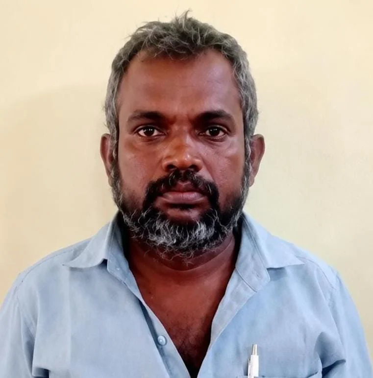 பட்டாசு ஆலை வெடி விபத்தில் 3 பேர் பலி : போர்மேன் கைது, 2 ஆலைகளின் உரிமம் தற்காலிக ரத்து