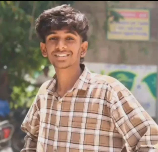 +1 மாணவர் தூக்கிட்டு தற்கொ** - போலீசார் விசாரணை