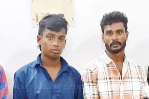 முன்னாள் முதல்வர் தோட்டத்தில் திருட்டு : 4 பேர் கைது