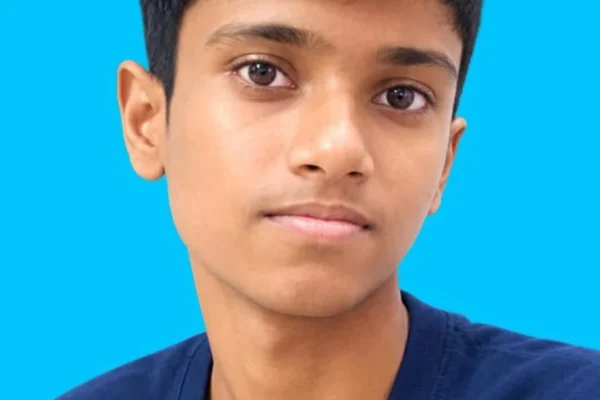 காணாமல் போன பள்ளி மாணவன் சடலமாக மீட்பு : ஆணவக்கொலையா?. போலீசார் விசாரணை