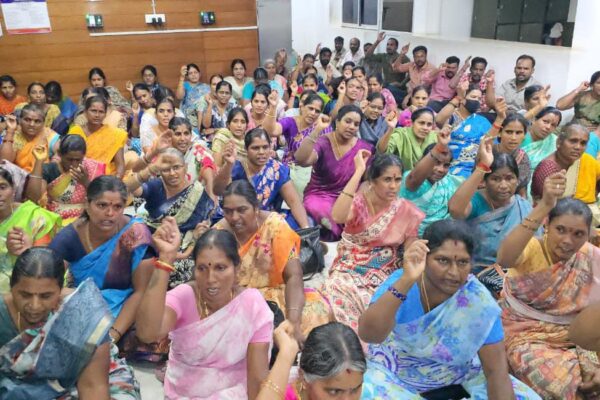 கோவை பாரதியார் பல்கலைக்கழக பணியாளர்கள் உள்ளிருப்பு போராட்டம்