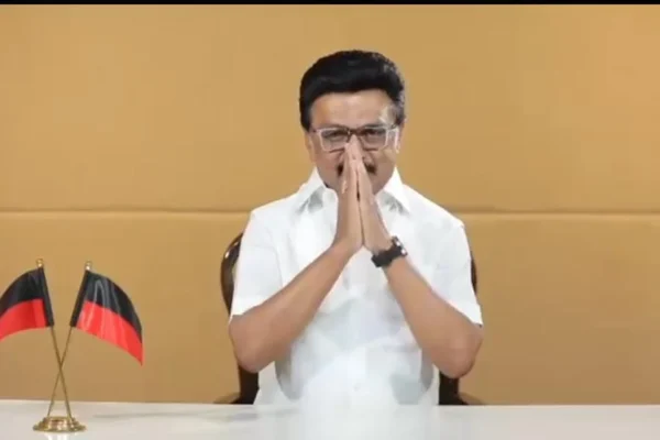 யார் என்னை கொச்சைப்படுத்தினாலும் வரலாற்றை மாற்ற முடியாது : மு.க.ஸ்டாலின் பதிலடி