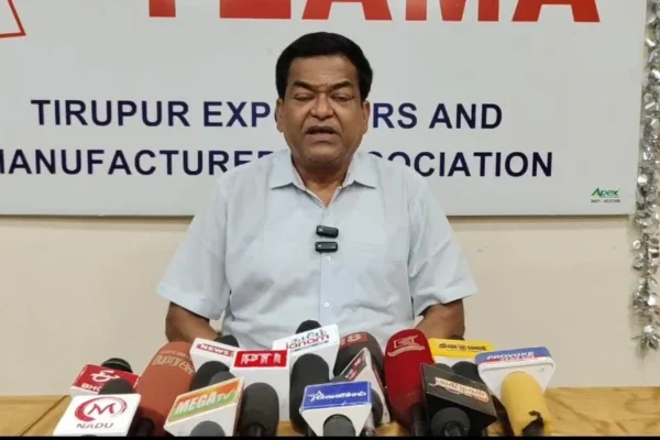 நூல் விலை உயர்வால் ஆர்டர்களை இழக்கும் அபாயம் : பருத்தி பதுக்கலை தடுக்க கோரிக்கை