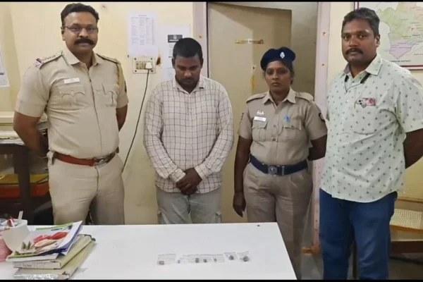 பல கோடி மதிப்பிலான ஆபரண கற்கள் கொள்ளை : 24 மணி நேரத்தில் மீட்ட போலீசார்