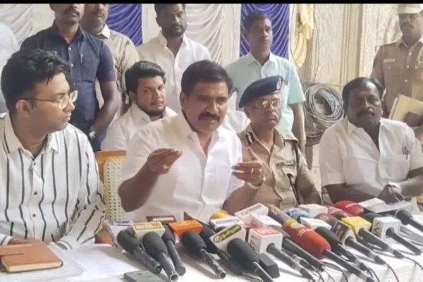 ஸ்டாலினை தியாகி என்றெல்லாம் சொல்ல முடியாது : அமைச்சர் நிர்மல்குமார்