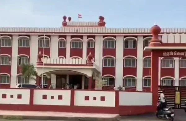 புகார் அளித்தவர் ஜீப் ஏற்றிக்கொலை : பேரூராட்சி தலைவருக்கு 14 ஆண்டு சிறை