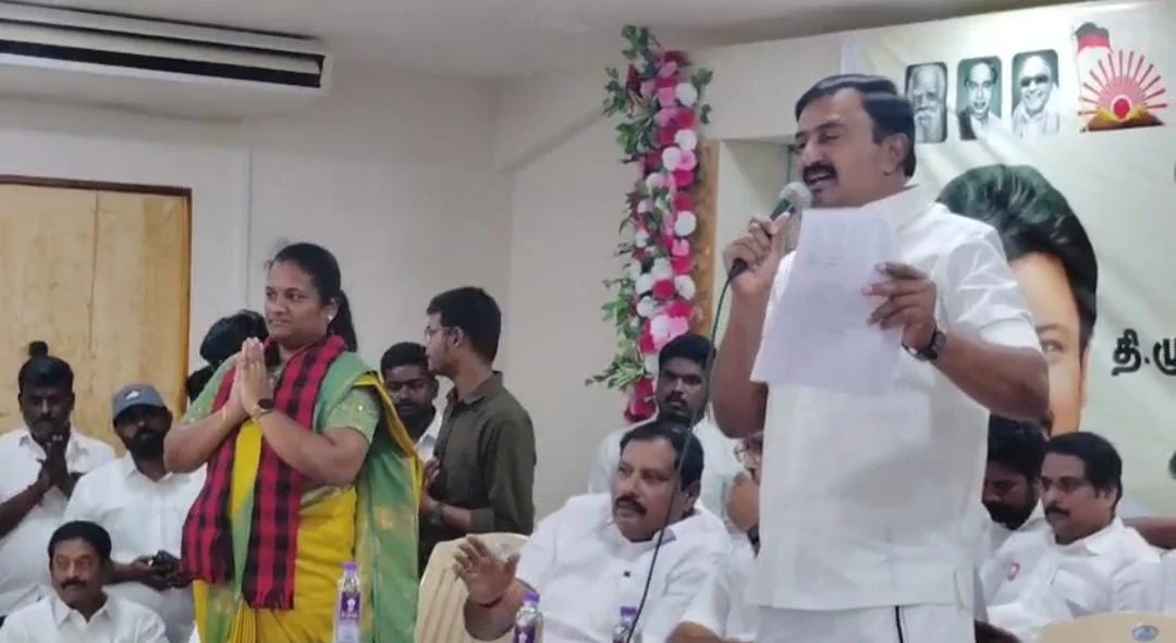 நோ ரீல், ஒன்லி ரியல் : முன்னாள் அமைச்சர் சாமிநாதன்