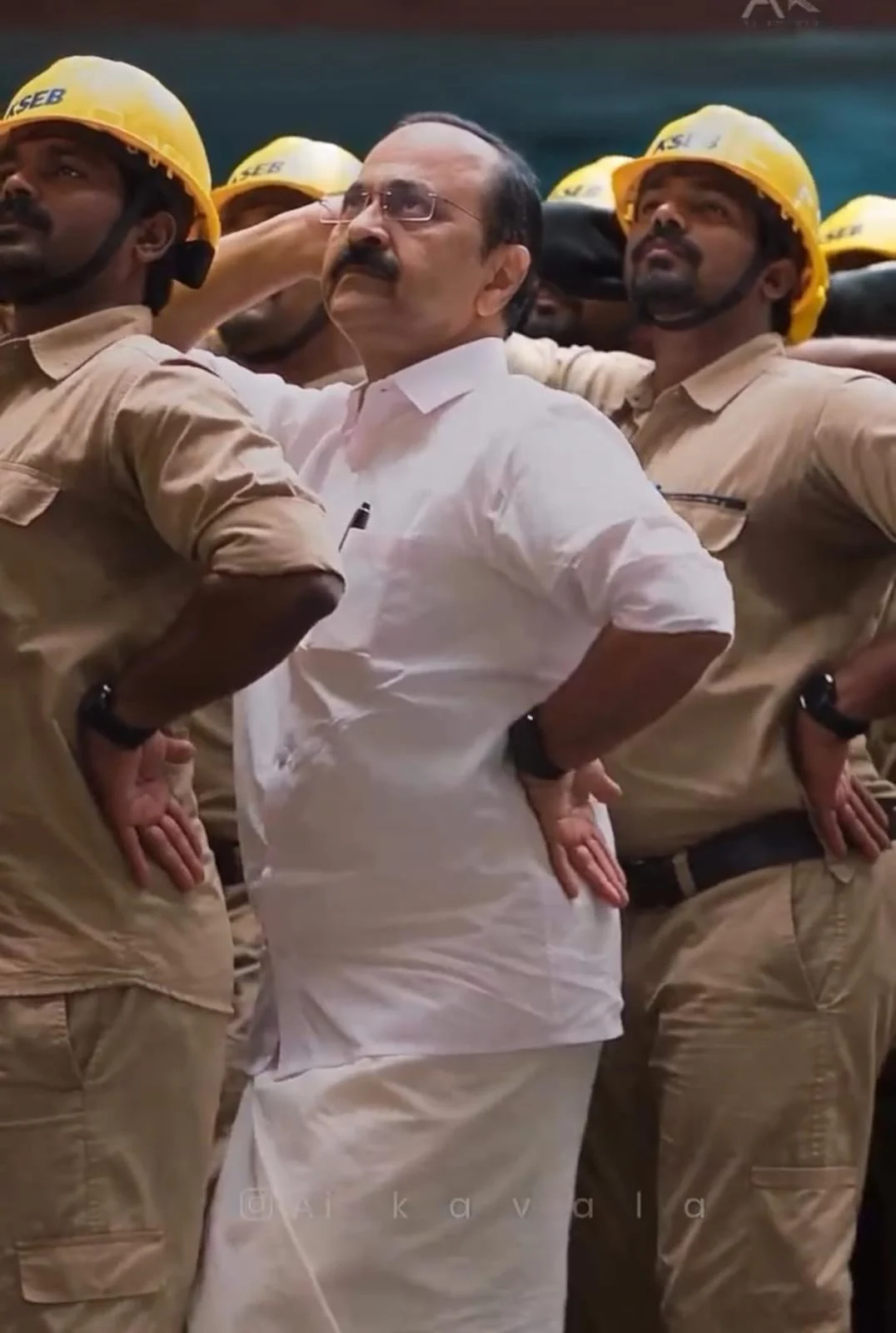 "பூக்கி கட்" விமர்சன ஏஐ வீடியோ : நான் தான் சிறந்த டேன்சர் - கேரள முதல்வர் சதீசன்