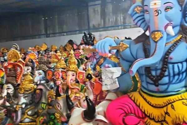 விநாயகர் சதுர்த்தி : விநாயகர் சிலைகள் விற்பனை தீவிரம்