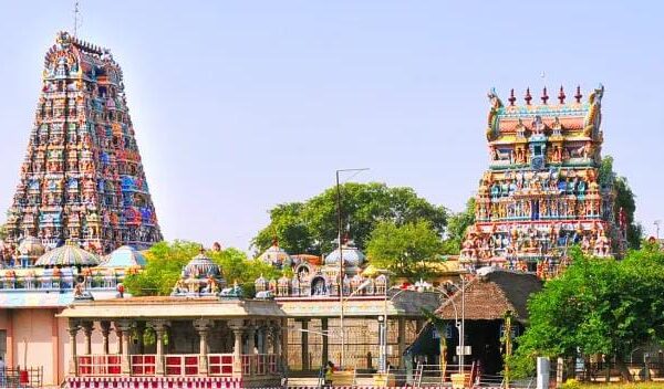 விநாயகர் சதுர்த்தி : பிள்ளையார்பட்டியில் குவிந்த பக்தர்கள்