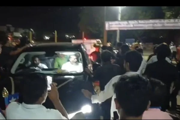 திருமாவளவன் முன்பே மோதிக்கொண்ட விசிகவினர்