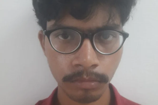 ஈஷா யோகா மையத்தில் கத்தியுடன் ரகளை : தெலுங்கானா வாலிபர் கைது