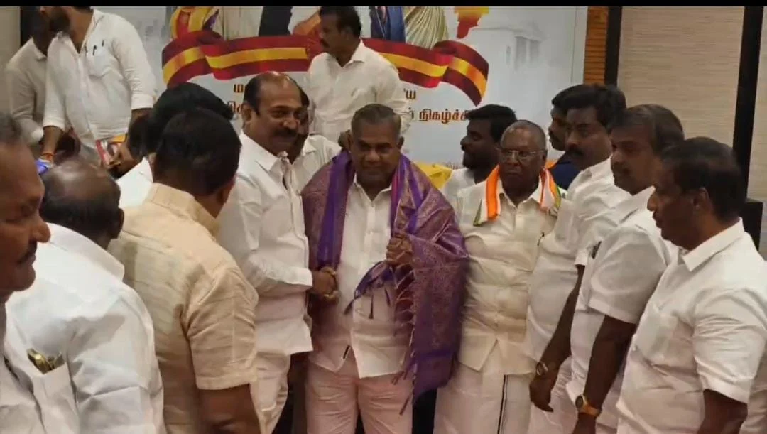 தட்டாஞ்சாவடி இடைத்தேர்தல் : தவெகவிடம் ஆதரவு கோரிய காங்கிரஸ்