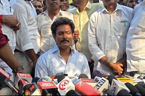 முதலமைச்சர் ஹிட்லர், அமைச்சர்கள் கோயபல்ஸ்கள் :அன்பில் மகேஸ் பொய்யாமொழி