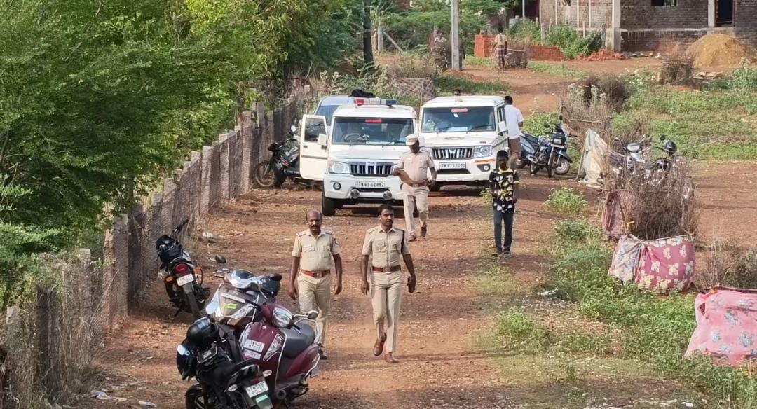 சிவகங்கை இரட்டை கொலை வழக்கில் 5 பேர் கைது