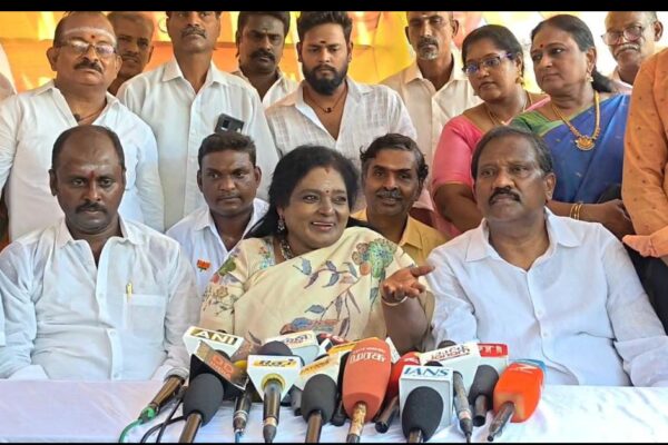 மின்வெட்டால் மதுரை மீனாட்சி அம்மன் கும்பாபிஷேகத்தை பார்க்க முடியவில்லை : தமிழிசை