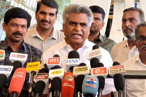 டெங்கு பரவல் : தமிழக அரசு மெத்தனம் - ஈஸ்வரன் குற்றசாட்டு