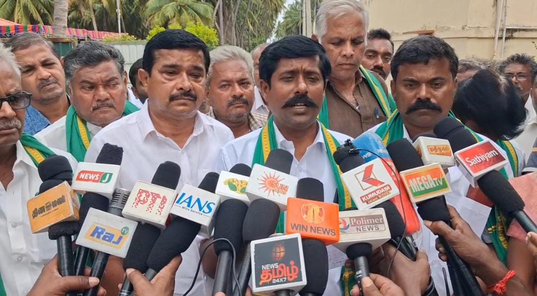 உயிரிழந்த விவசாயிகுடும்பத்திற்கு ரூ.1 கோடி நிவாரணம் : தமிழக அரசிடம் விவசாயிகள் சங்கம் கோரிக்கை