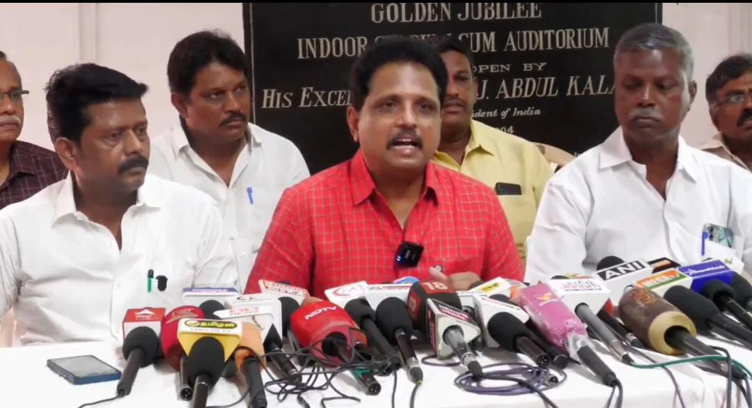 ஆளுநர்,அமித்ஷாவிற்கு எதிராக ஆதவ் அர்ஜூனா பேசுவாரா? : சு.வெங்கடேஷன்