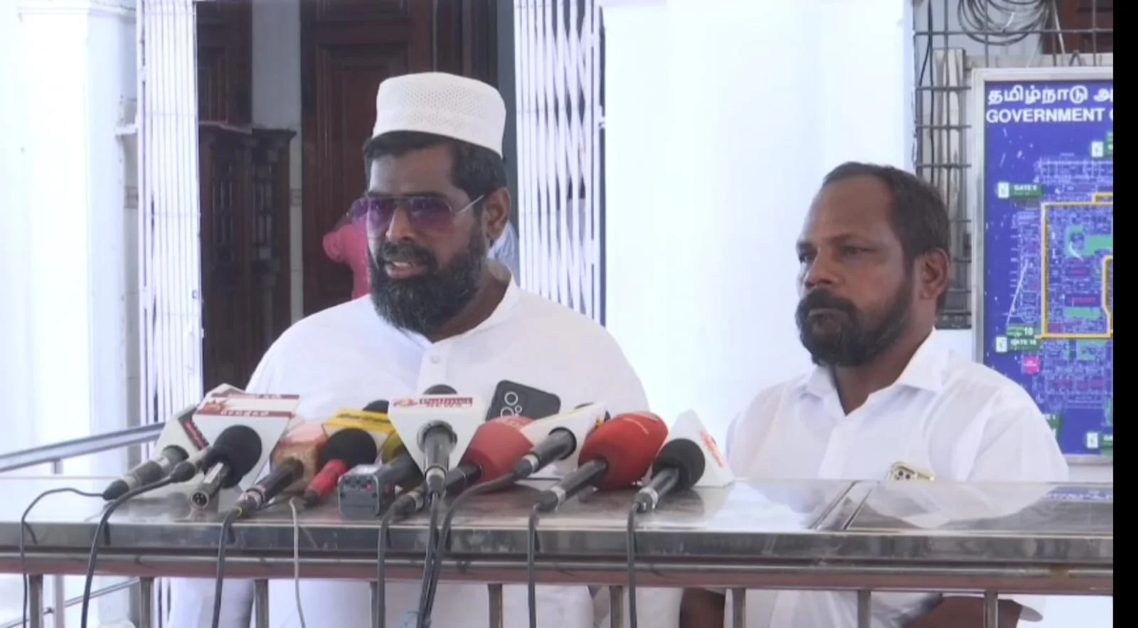மஸ்கட் தூதரகத்தில் தஞ்சமடைந்துள்ள தமிழர்களை மீட்க நடவடிக்கை : தமிழக அரசுக்கு கோரிக்கை