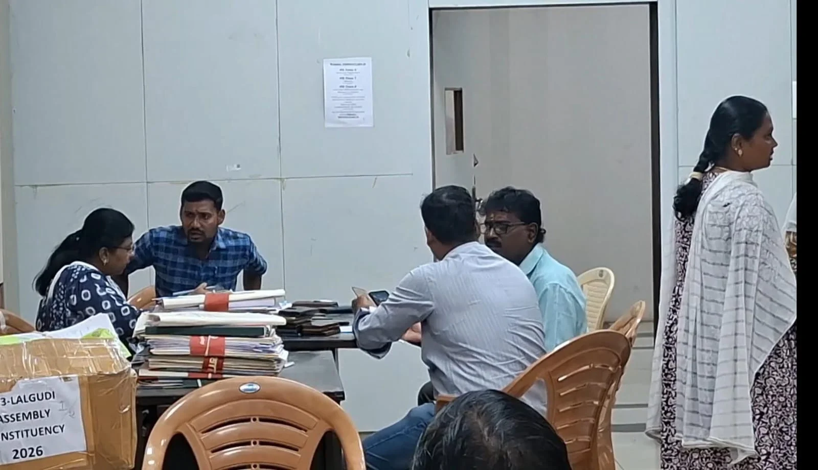 திருச்சி மாநகராட்சி மண்டல அலுவலகத்தில் லஞ்ச ஒழிப்புத்துறை சோதனை