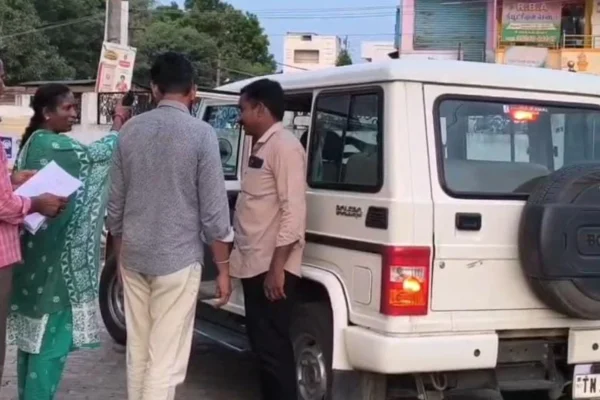 அரியலூர் நகராட்சி அலுவலகத்தில் லஞ்ச ஒழிப்பு போலீசார் சோதனை : பணம் பறிமுதல்