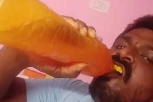 தவெக நிர்வாகி தற்கொலை முயற்சி : அமைச்சர் மீது குற்றச்சாட்டு