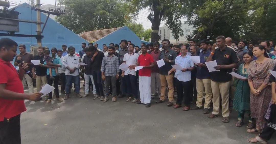 வங்கி ஊழியர் ஸ்டிரைக் மற்றும் விடுமுறை நாட்கள் : 5 நாட்கள் வங்கிப் பணி பாதிக்க வாய்ப்பு