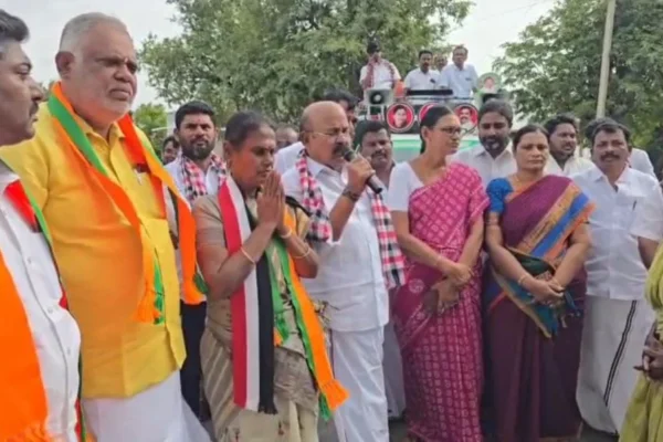 தவெக வேட்பாளர் வெற்றி பெற்றால் பெரிய பெட்டியுடன் வேறு கட்சிக்கு செல்வார் : பொள்ளாச்சி ஜெயராமன்