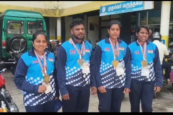 தெற்காசியாஹாக்கியில் தங்கம் : தமிழக வீரர்களுக்கு பொதுமக்கள் உற்சாக வரவேற்பு