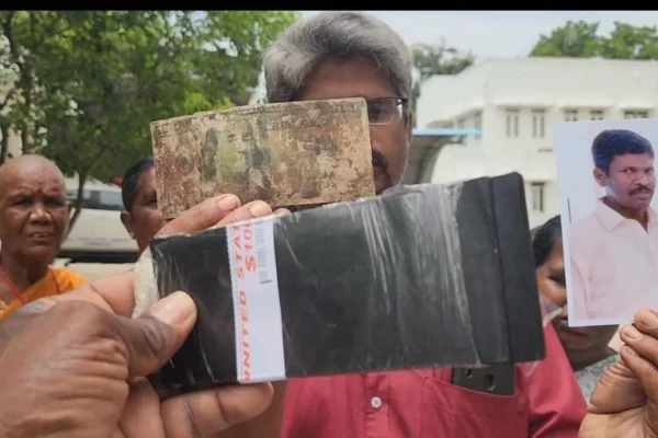 போலி நோட்டுகளை கொடுத்து பண மோசடி : எஸ்.பி.,யிடம் பொதுமக்கள் புகார்