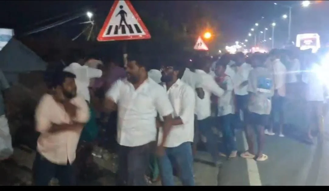வேட்பாளர் எங்கே? அமைச்சரை கேள்வி கேட்ட அதிமுகவினர் : தவெக , அதிமுக தள்ளுமுள்ளு