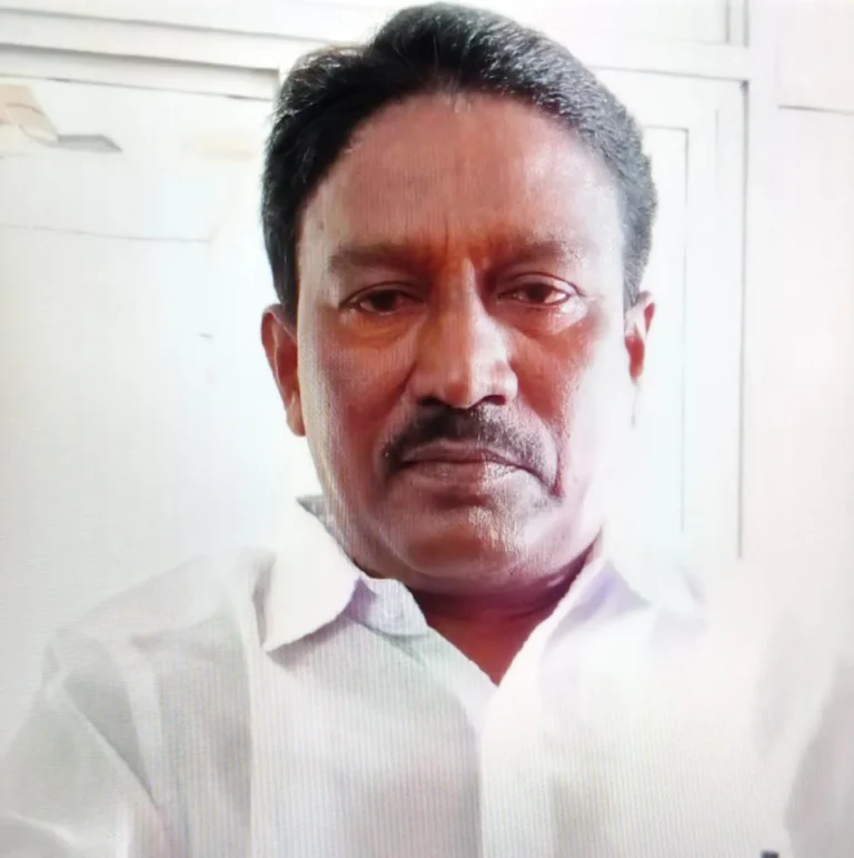 பன்றி வளர்ப்பதில் தகராறு : முன்னாள் ஊராட்சி் தலைவர் படுகொ**